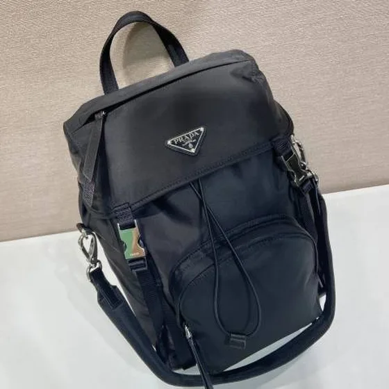 Prada 1BZ039 Hitam nilon backpack
