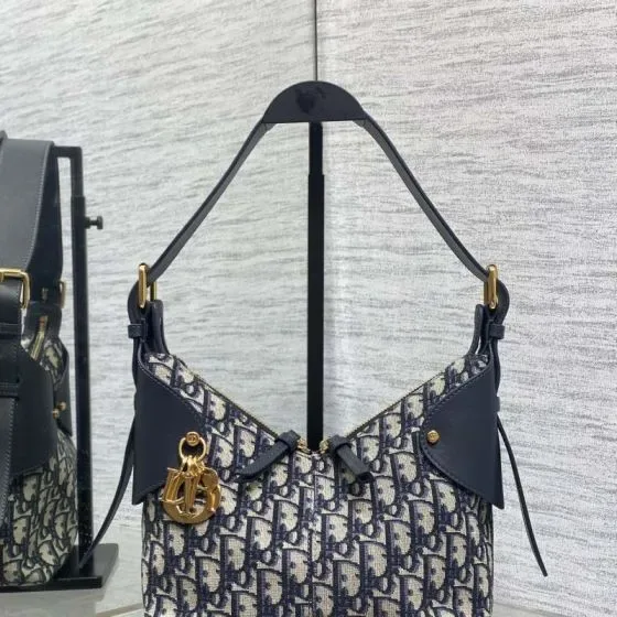 Dior Dior Small C'Est Dior Bag Azul marino Azul Hobo