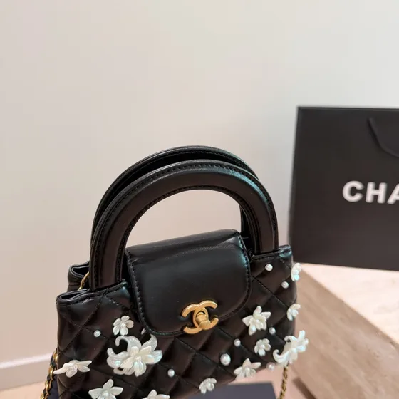 Chanel Coco Handle Negro Asa superior