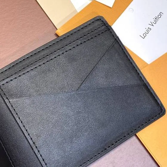 Louis Vuitton M61695 Hitam 9cm everyday