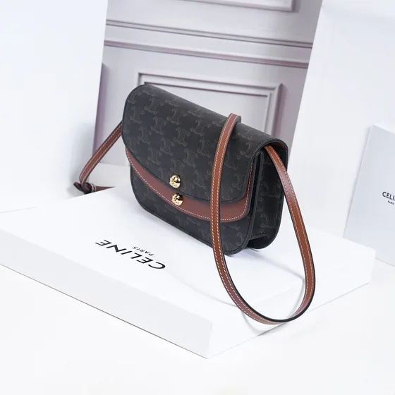 Celine Triomphe أسود With بني Trim Shoulder Bag