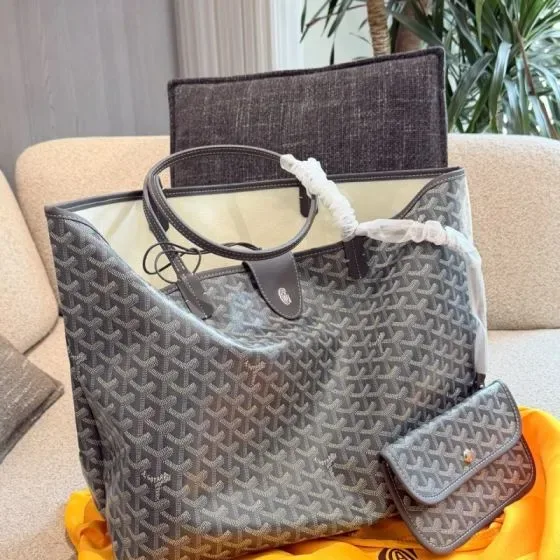 Goyard Saint Louis Grey Tote Bag