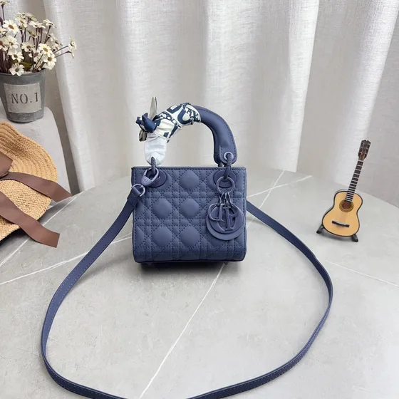 Dior Lady Dior Mint Verde Manico