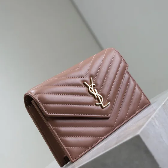 YSL Cassandre Matelassé Envelope Portefeuille Rosy Marron Portefeuille