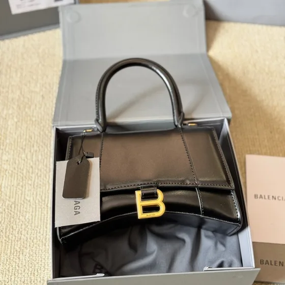 Balenciaga Hourglass Top Handle Bag أسود Top Handle
