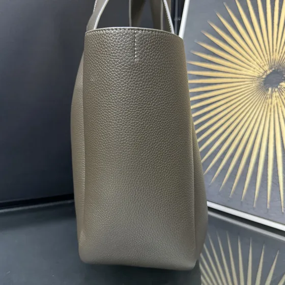 YSL Le 5 À 7 Bea Tote Bag Greyish Taupe Hobo