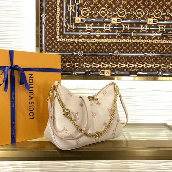 Louis Vuitton Loop Beige Skuldertaske