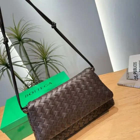 Bottega Veneta Intrecciato Messenger Dark Brown Crossbody