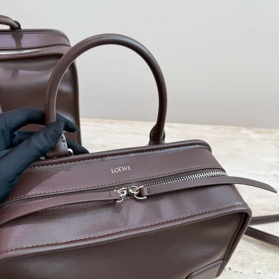 Loewe Sponge Cake Bowling Bag Dark Braun Schultertasche