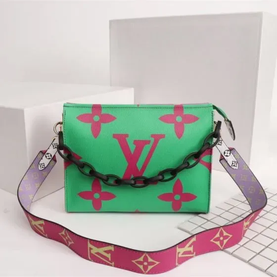 Louis Vuitton Toiletry Pouch 26 Green 26cm Pouch