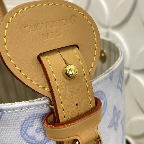 Louis Vuitton Néonoé Hvid Skuldertaske