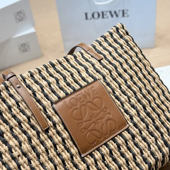 Loewe Square Basket Bag Natural Beige/Black Tote Bag
