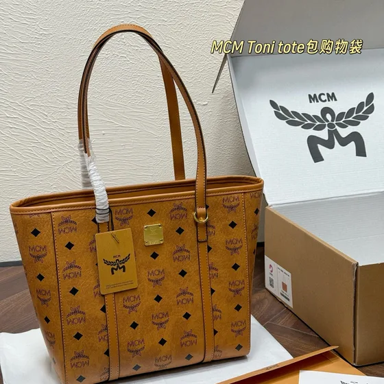 MCM Toni Tote Sort Shoppertasketur