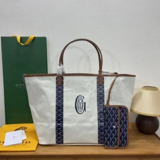 Goyard Saint Louis Pm Tote White Navy Blue Tote Bag