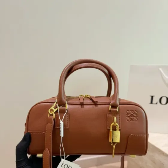 Loewe Amazona 23 Brown 23cm Top Handle