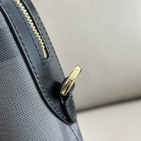 Burberry Mallette Charcoal Check 37 x 5 x 27cm business