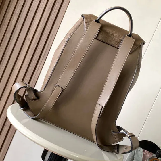 Loewe Taupe everyday