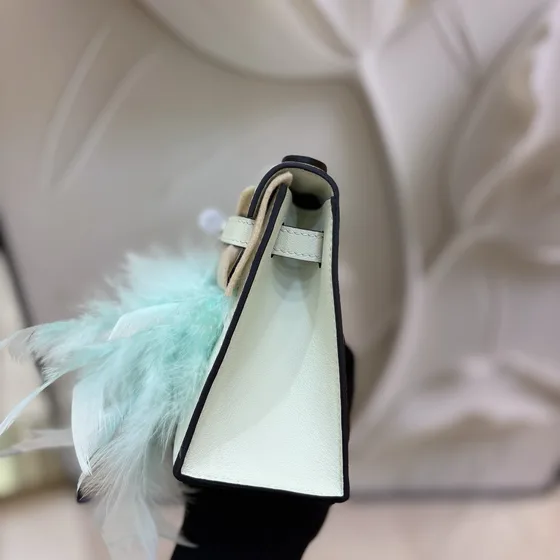 Hermes Mini Kelly Feather Light Mint Verde Alça superior