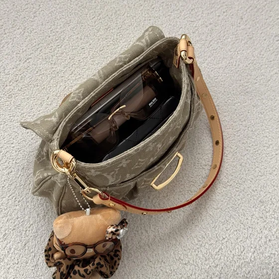 Louis Vuitton Sunset Khaki Schultertasche