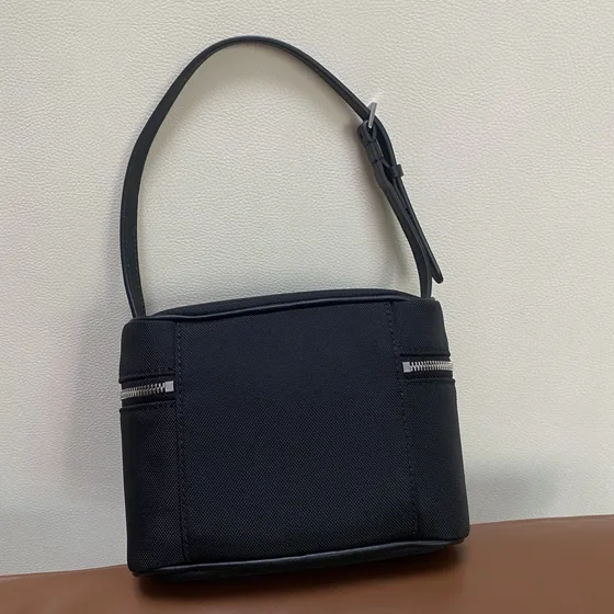 Gucci Vanity Shoulder Bag أسود 16cm Shoulder Bag
