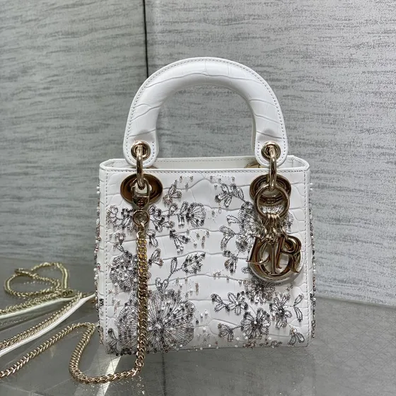 Dior Lady Dior Mini Vit Topphandtag