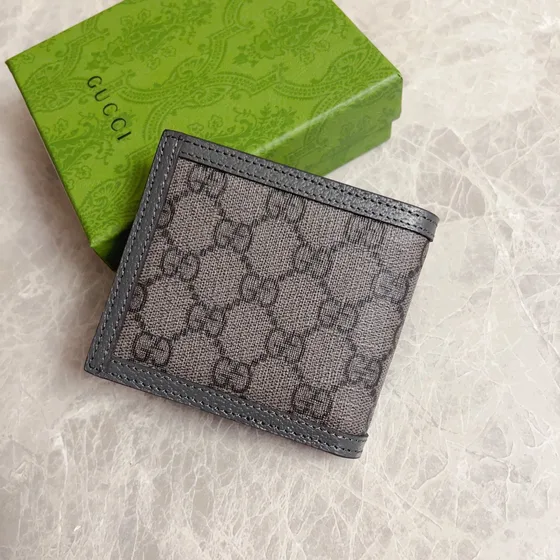 Gucci Gg Marmont Bi-Fold Wallet Gray And สีดำ Wallet