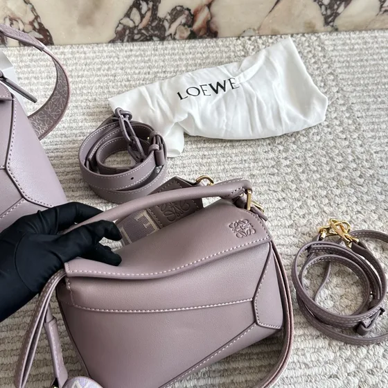 Loewe Puzzle Bag Light بنفسجي Top Handle