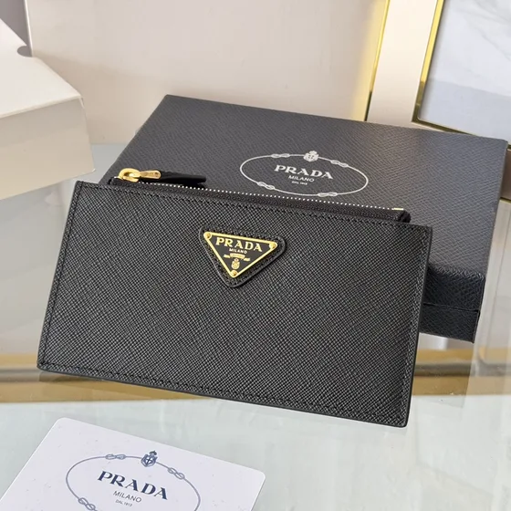 Prada Saffiano Triangle Logo Zip Card Holder Hitam Card Holder