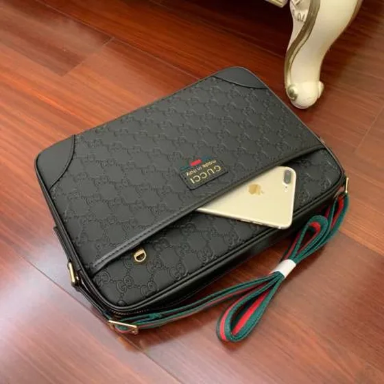 Gucci messenger Чёрный 31-21-7cm business