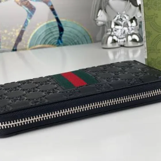 Gucci Brieftasche Schwarz GG embossed Leder with Grün-Rot Web everyday