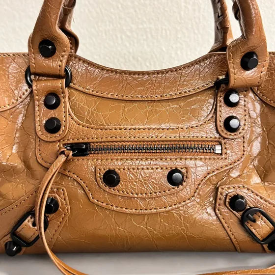 Balenciaga Le Cagole Mini Top Handle Bag Coklat Top Handle