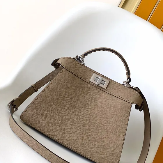 Fendi Peekaboo Iseeu Small Selleria Beige Top Handle