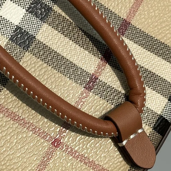 Burberry Vintage Check Beige