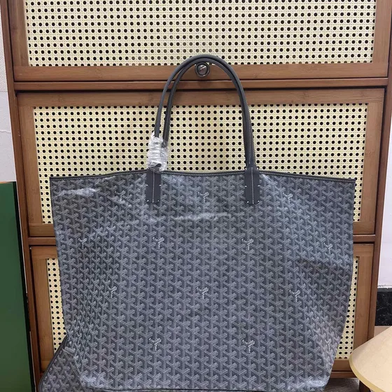 Goyard Saint Louis Tote Gm Gray Tote Bag