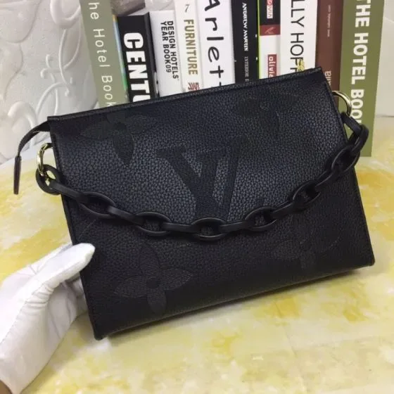 Louis Vuitton Toiletry Estuche On Chain Negro 24cm Crossbody