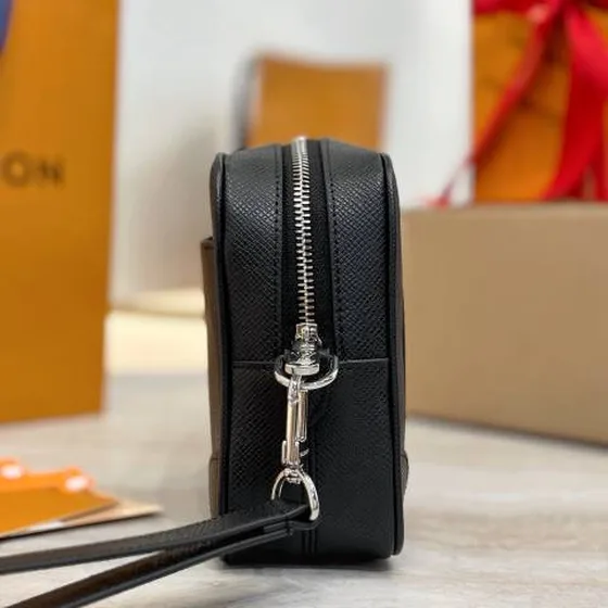 Louis Vuitton Kasai Negro everyday