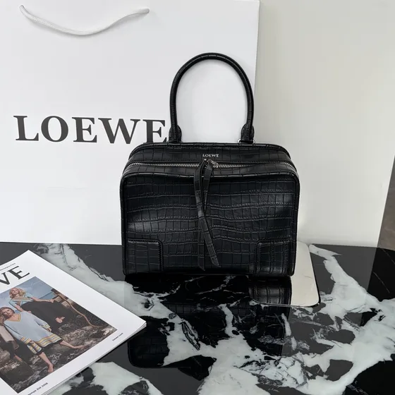 Loewe Amazona Bag Đen Top Handle