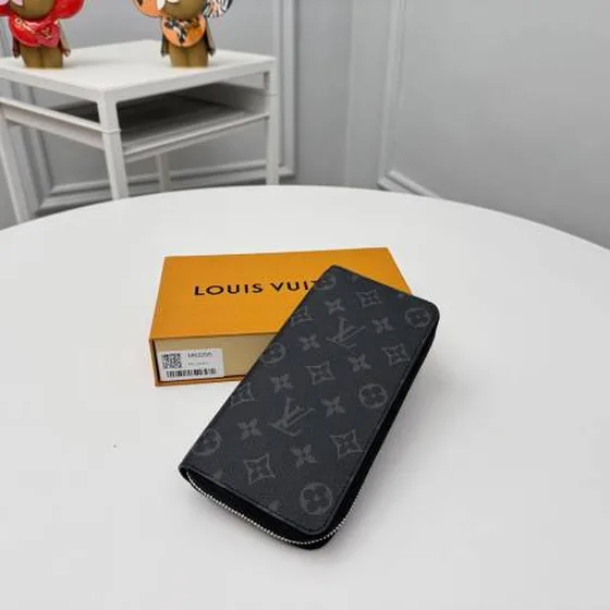 Louis Vuitton M62295 Monogram Eclipse 19x10cm everyday