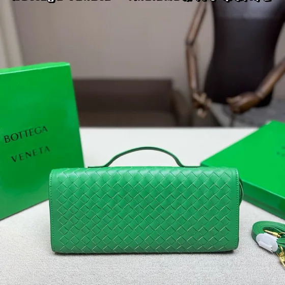 Bottega Veneta Andiamo Verde Crossbody