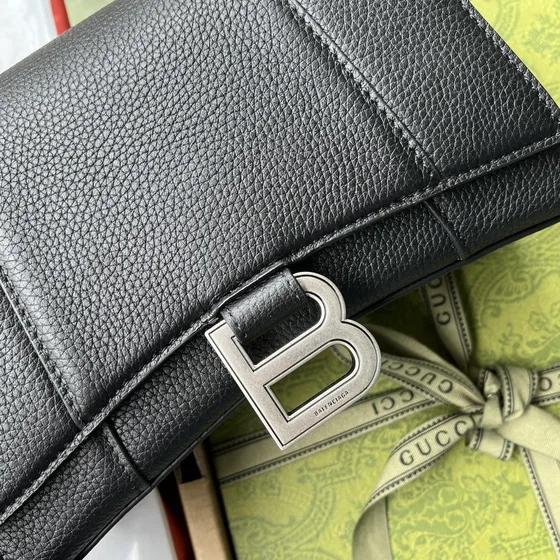 Balenciaga Gucci Diana Black Shoulder Bag