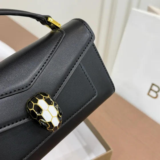 Bvlgari Serpenti Forever Bovenhandgreep Zwart Bovenhandgreep