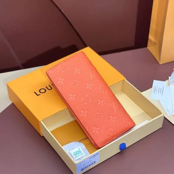 Louis Vuitton M69038 Coral Taurillon Monogram 10 x 19 x 2 cm everyday