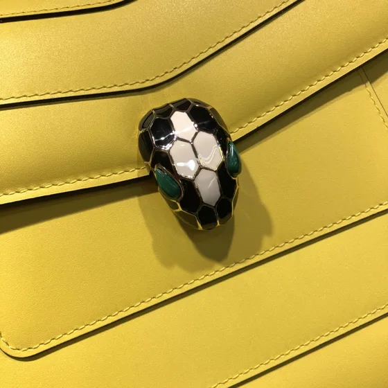 Bvlgari Serpenti Forever Gul Skuldertaske