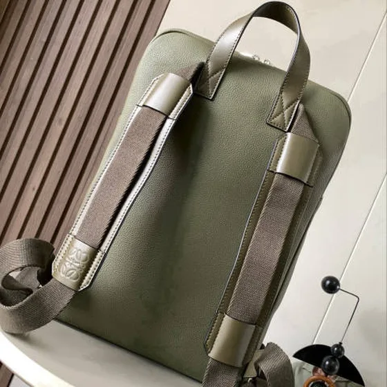 Loewe Rygsæk Olive Grøn everyday