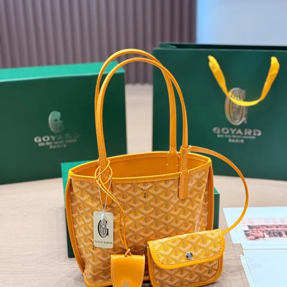Goyard Anjou Mini Amarillo Bolso tote