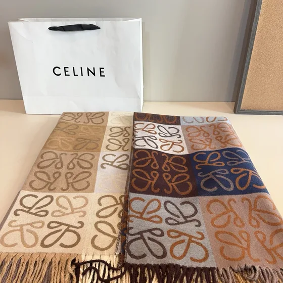 Loewe Shopping Paper Bag Trắng Tote Bag