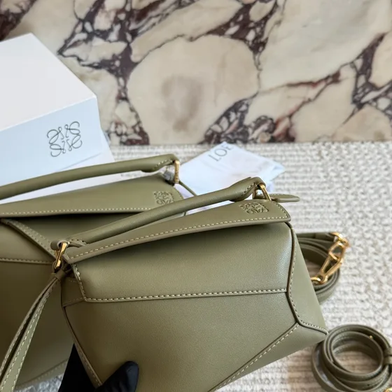 Loewe Puzzle Bag Olive Xanh lá Top Handle