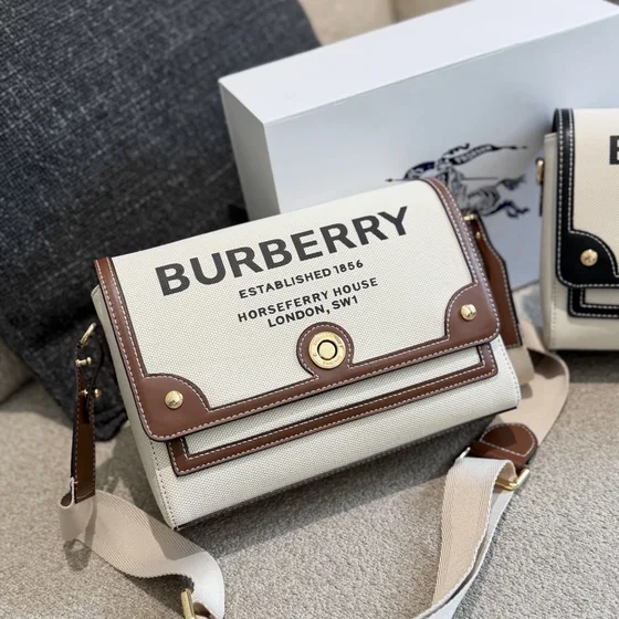 Burberry Horseferry Print Bolsa transversal Bege Crossbody