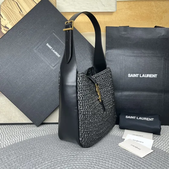 YSL Le 5 À 7 Hobo Bag In Raffia Sort Hobo