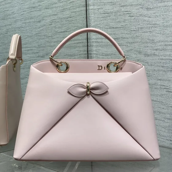 Dior Dior Key Bag وردي Top Handle